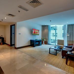 One-Bedroom King Suite Balcony 2